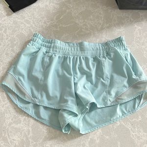 Lululemon hottie hot low rise shorts in blue